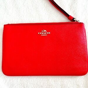 Coach Large Corner Zip Wristlet F57465